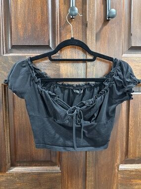 Puff sleeve black crop top with tie detail